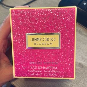 Jimmy Choo Blossom SPECIAL EDITION Eau De Parfum